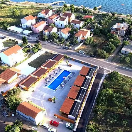 Prázdninový dům Mobile Homes Gerard *