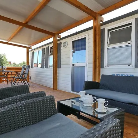 Prázdninový dům Mobile Homes Gerard Turanj